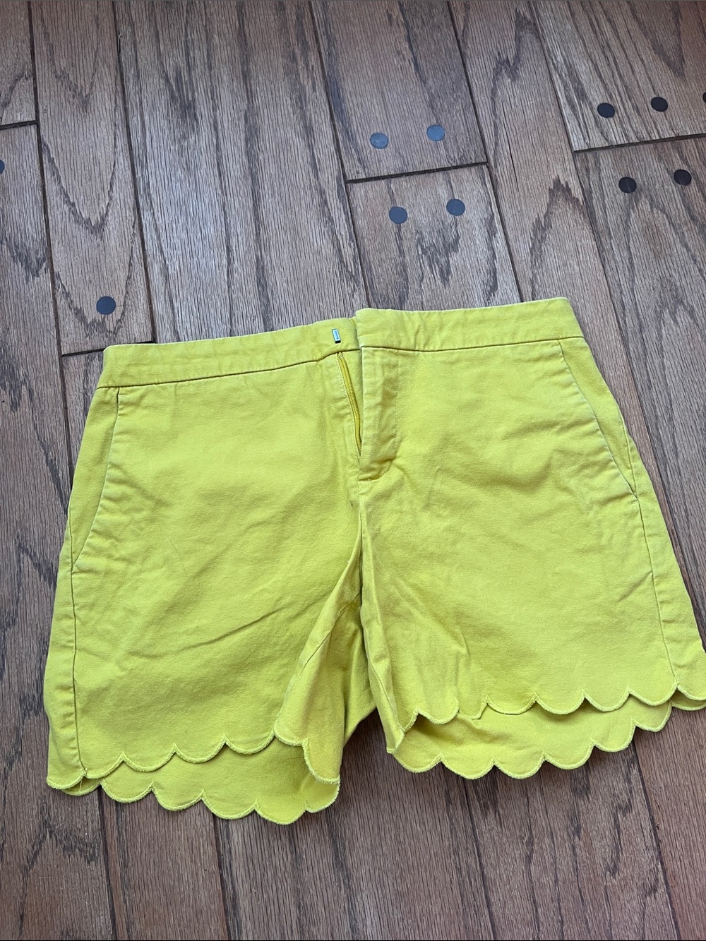 Banana Republic Lemon Scallop-Hem High-Waist Shorts